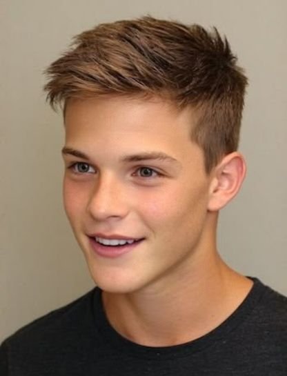 Side-Swept Textured Crew Cut
